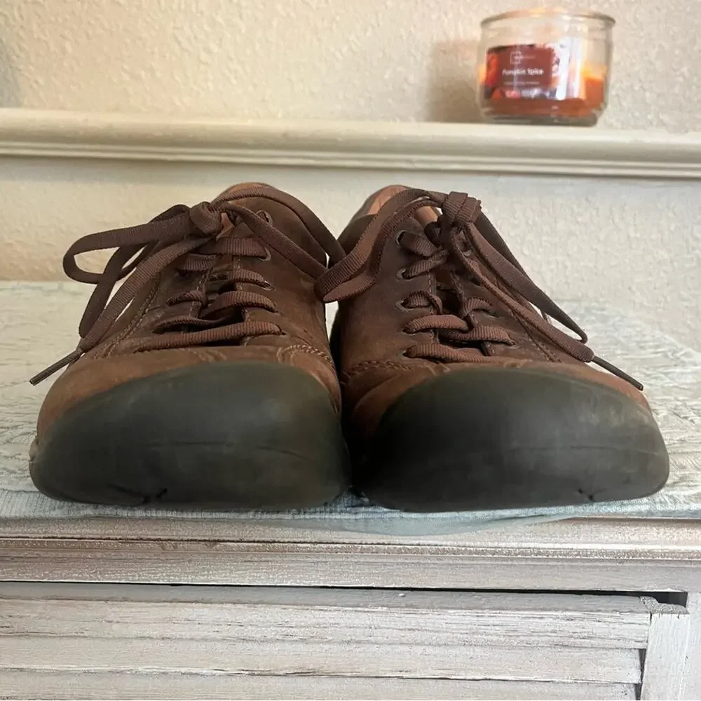 Keen Women’s Presidio 2 Leather Low Top Sneaker Size 9.5 Casual Comfort Brown